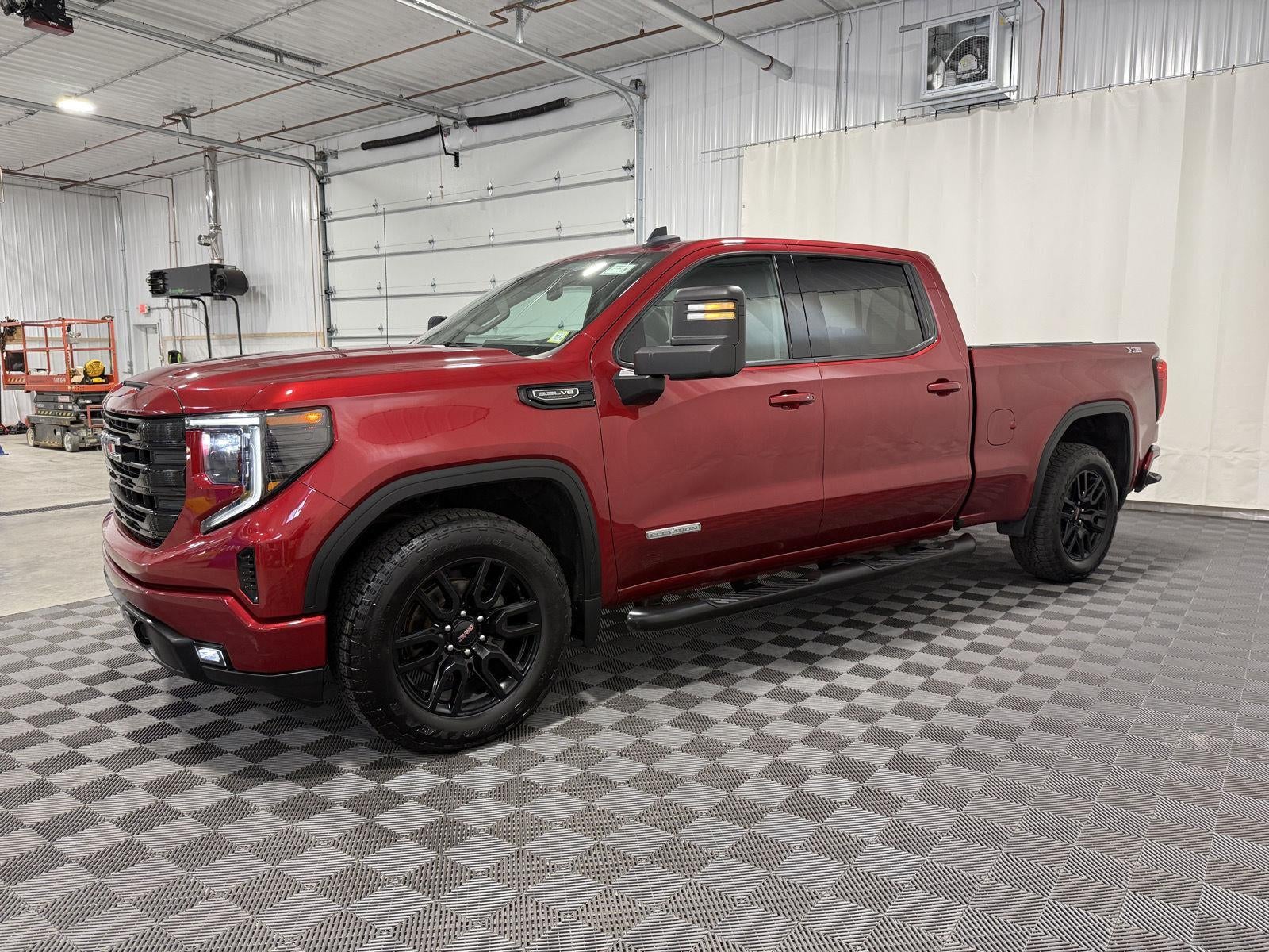 2024 GMC Sierra 1500 Elevation