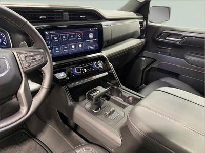 2025 GMC Sierra 1500 4WD Crew Cab Short Box AT4