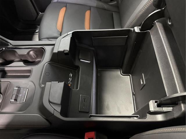 2025 GMC Sierra 1500 4WD Crew Cab Short Box AT4