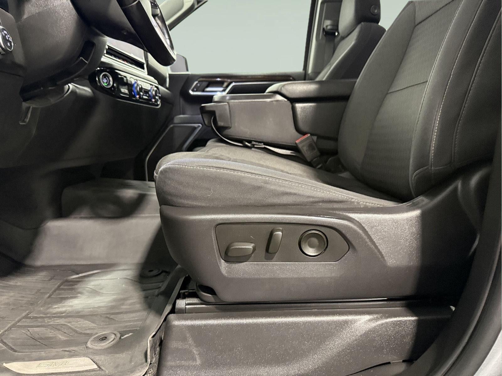 2023 GMC Sierra 1500 4WD Double Cab Standard Box Elevation with 3SB