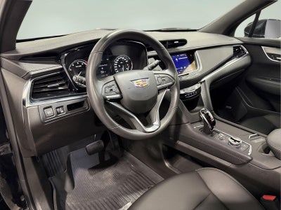 2024 Cadillac XT6 Luxury