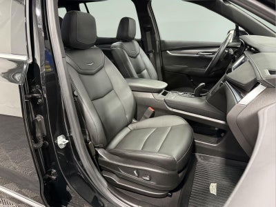 2024 Cadillac XT6 Luxury