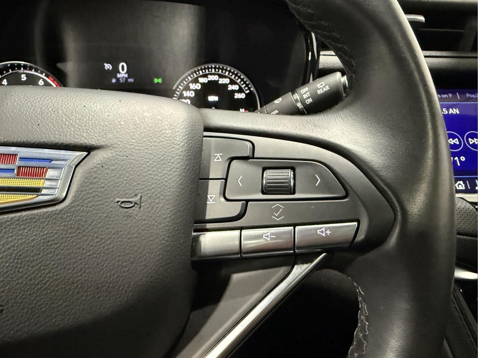 2024 Cadillac XT6 Luxury