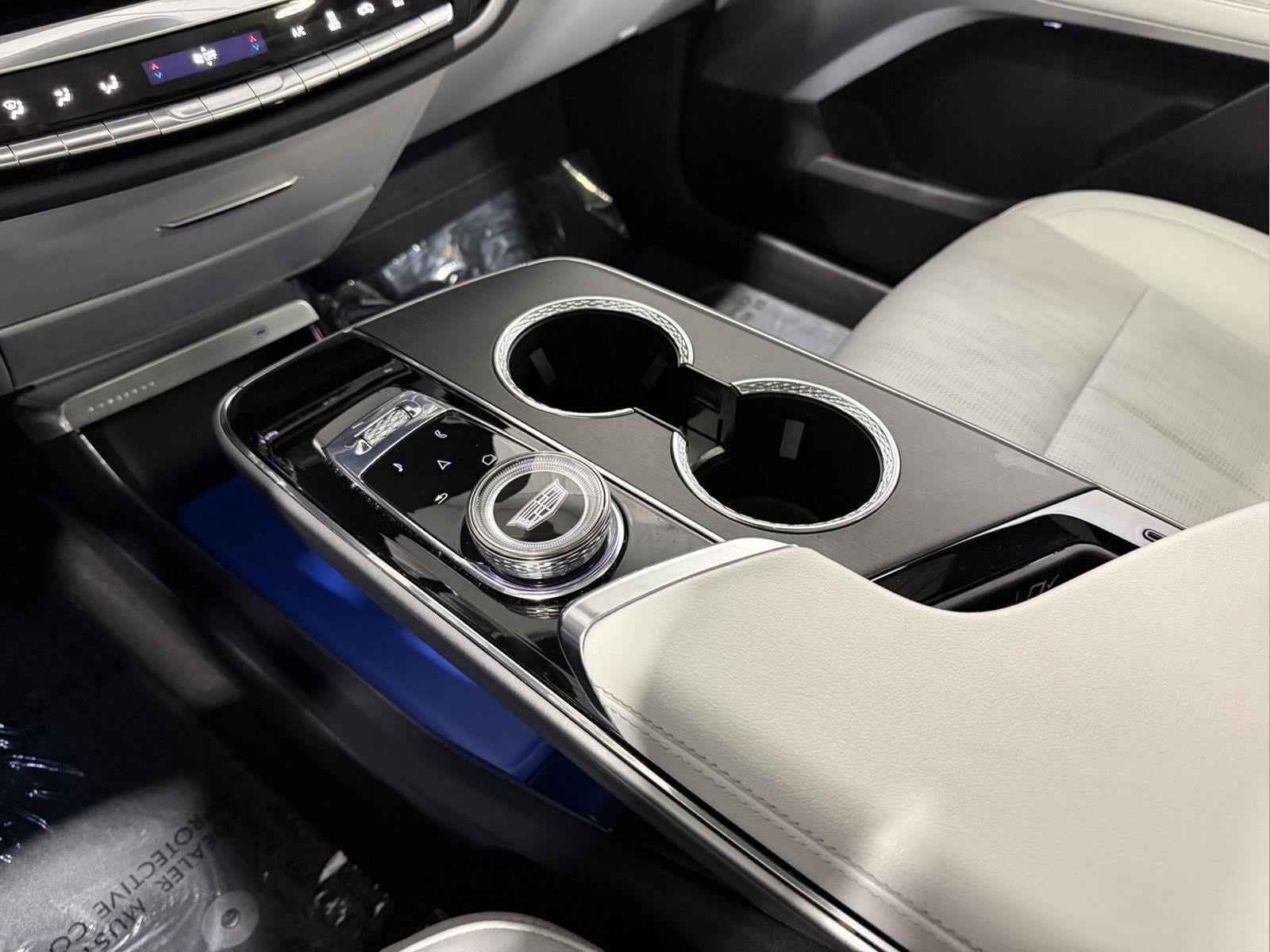 2024 Cadillac LYRIQ Sport w/1SJ