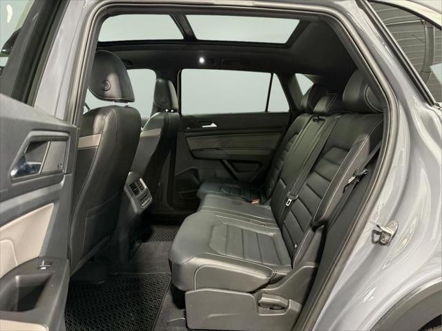 2022 Volkswagen Atlas Cross Sport 3.6L V6 SEL Premium R-Line
