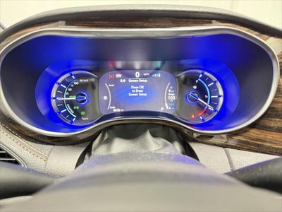 2023 Chrysler Pacifica Hybrid Pinnacle