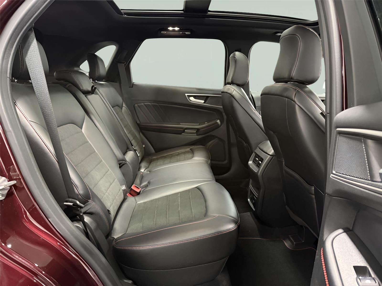 2024 Ford Edge ST-Line