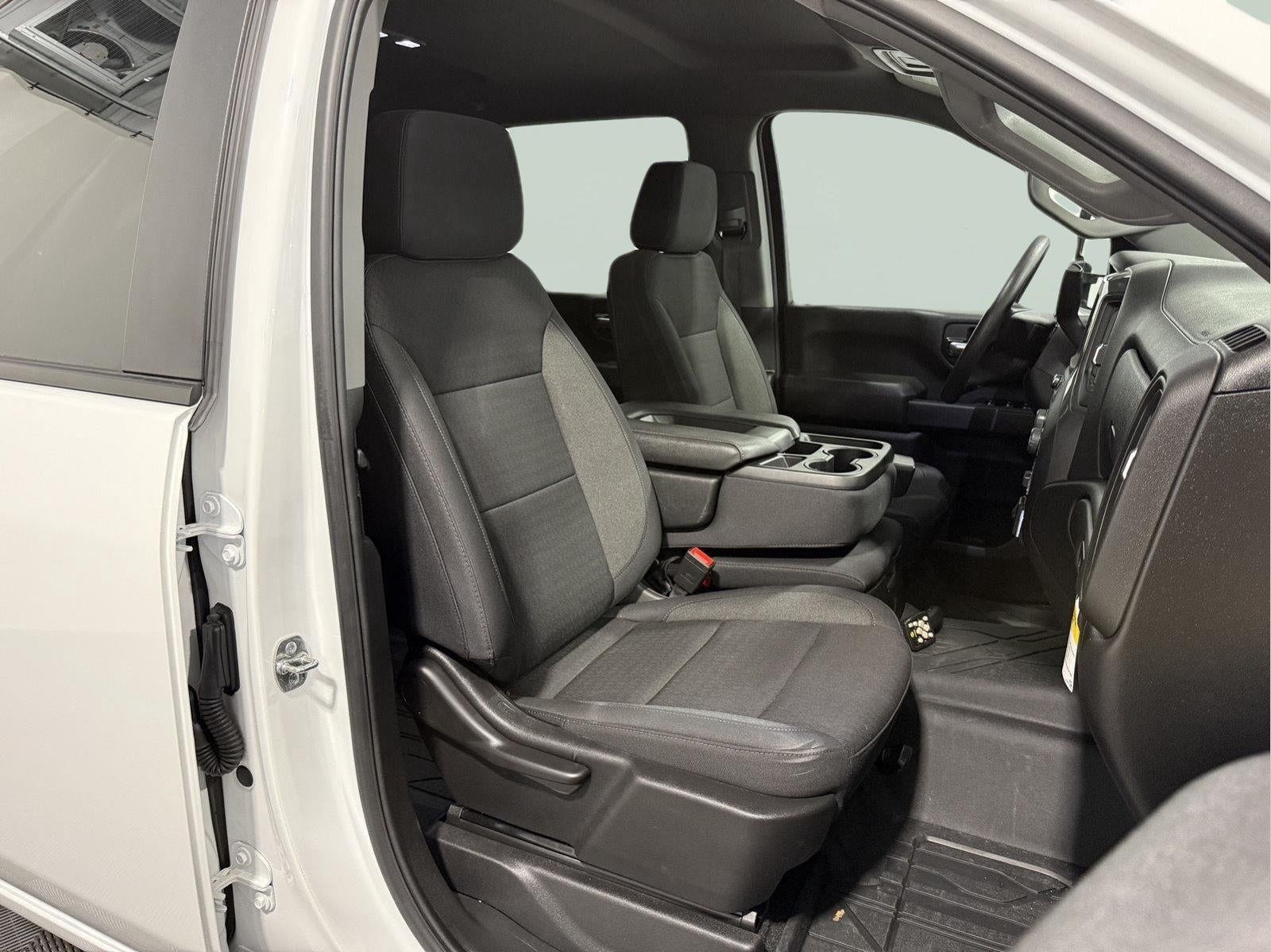 2025 Chevrolet Silverado 2500HD 4WD Crew Cab Standard Bed Custom