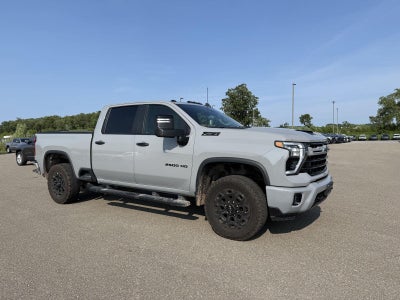 2024 Chevrolet Silverado 2500HD 4WD Crew Cab Standard Bed LT