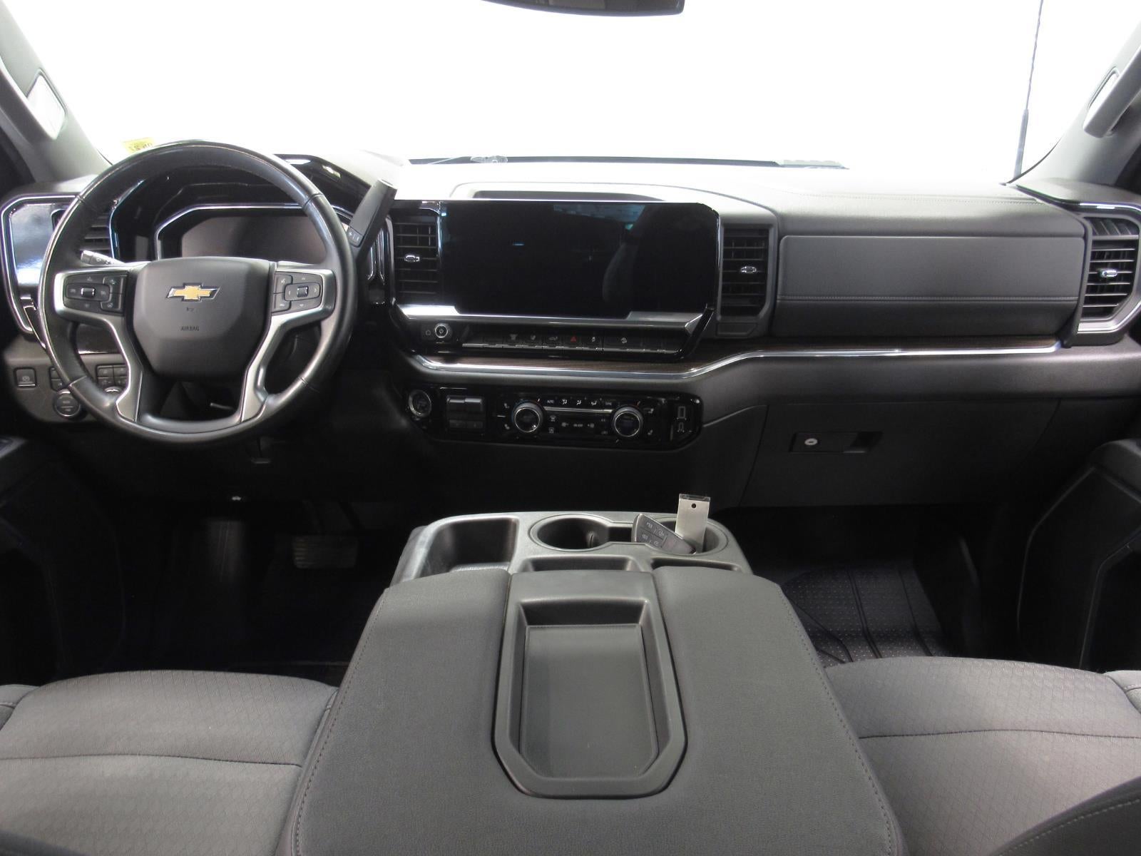2024 Chevrolet Silverado 2500HD 4WD Crew Cab Standard Bed LT