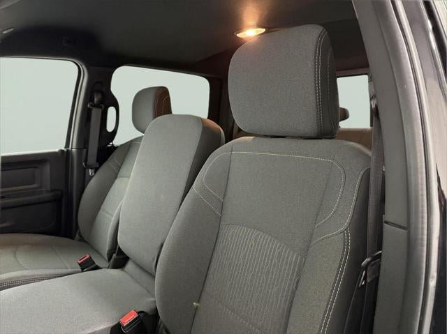 2022 RAM 3500 Tradesman Crew Cab 4x4 8' Box