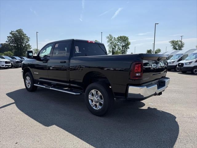 2026 RAM 2500 Big Horn/CHROME PACKAGE