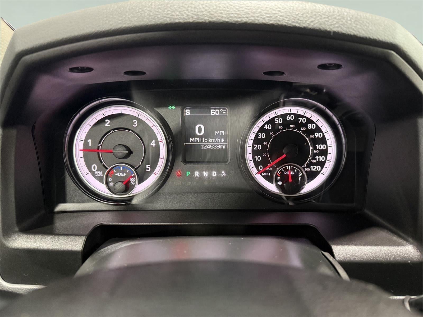 2018 RAM 2500 SLT Crew Cab 4x4 6'4' Box