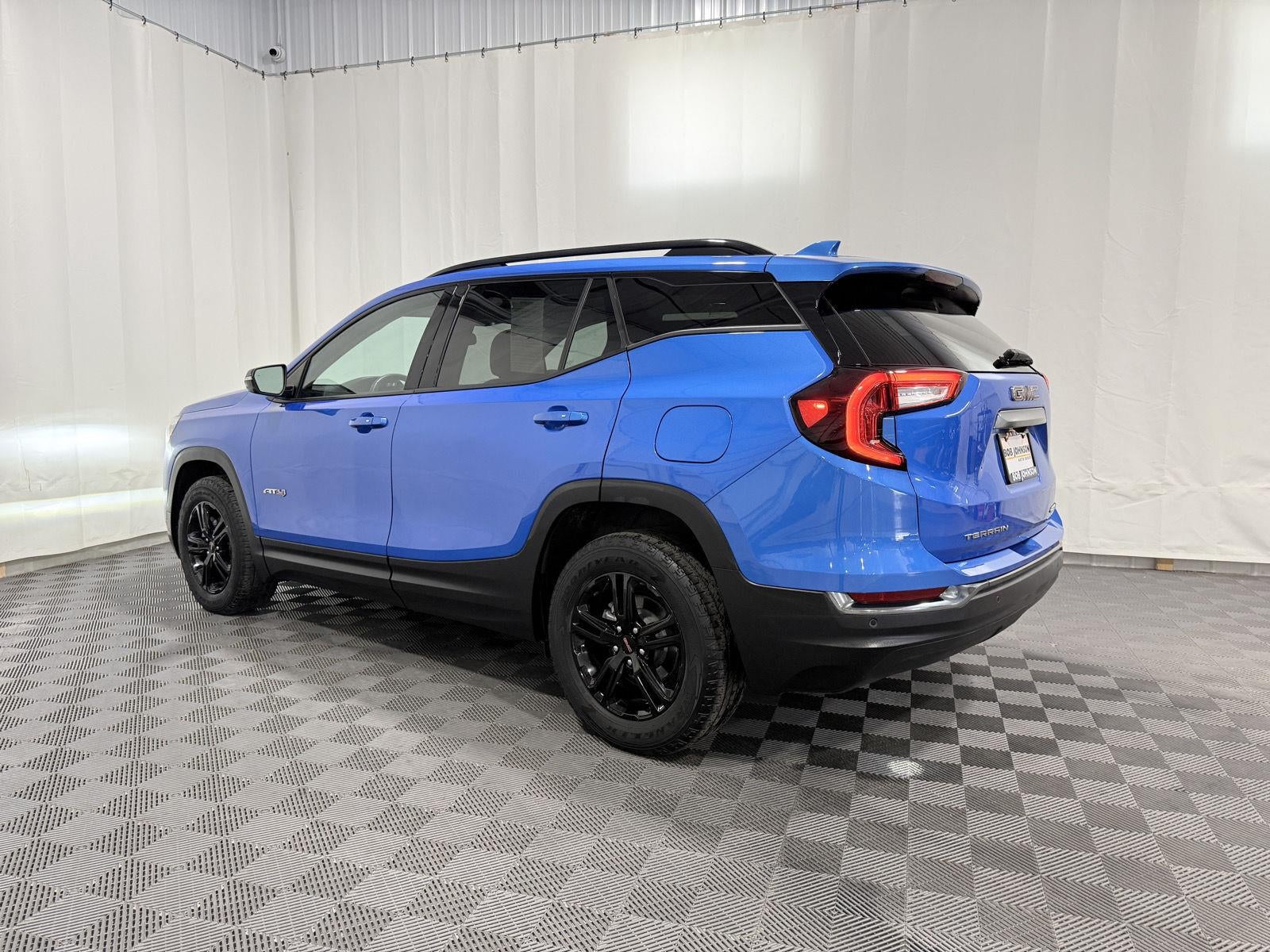 2024 GMC Terrain AWD AT4