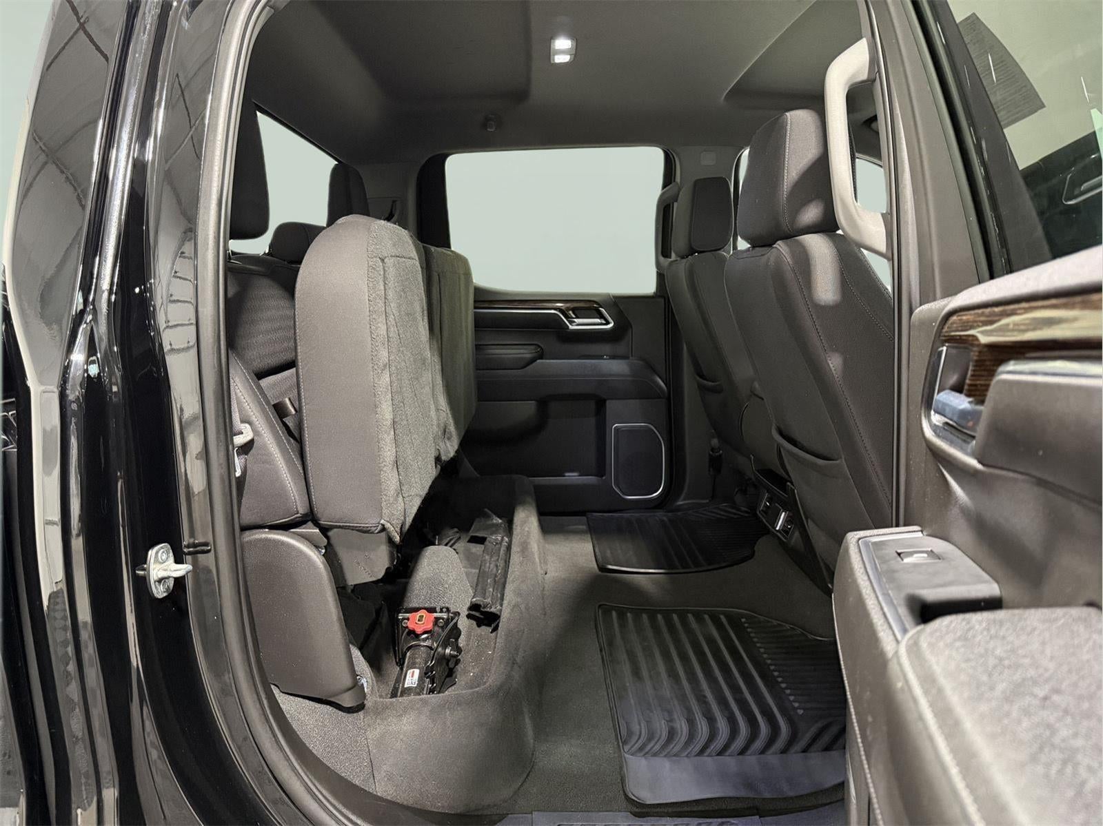 2023 GMC Sierra 1500 4WD Crew Cab Short Box Elevation with 3VL