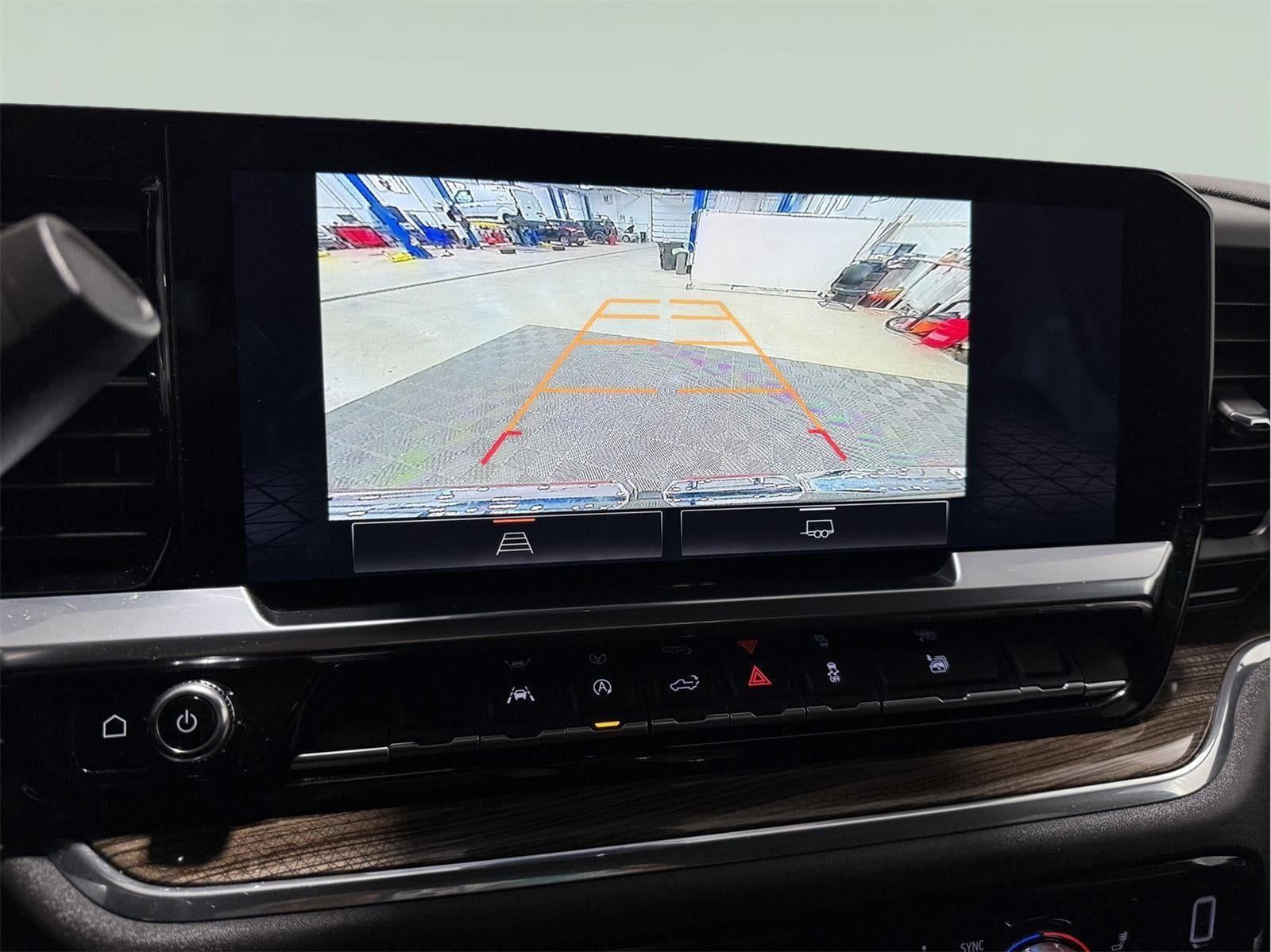 2023 GMC Sierra 1500 4WD Crew Cab Short Box Elevation with 3VL