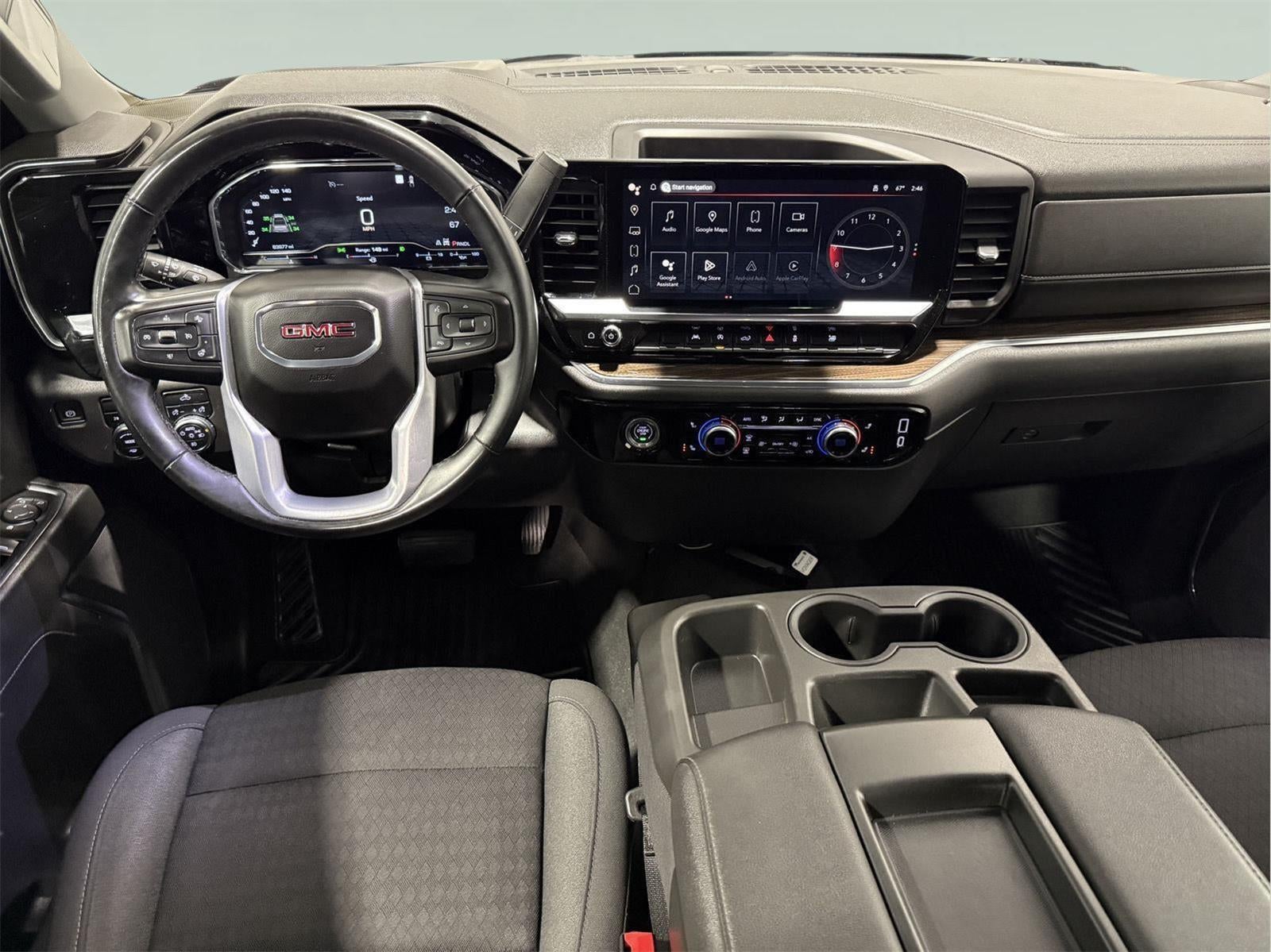 2023 GMC Sierra 1500 4WD Crew Cab Short Box Elevation with 3VL