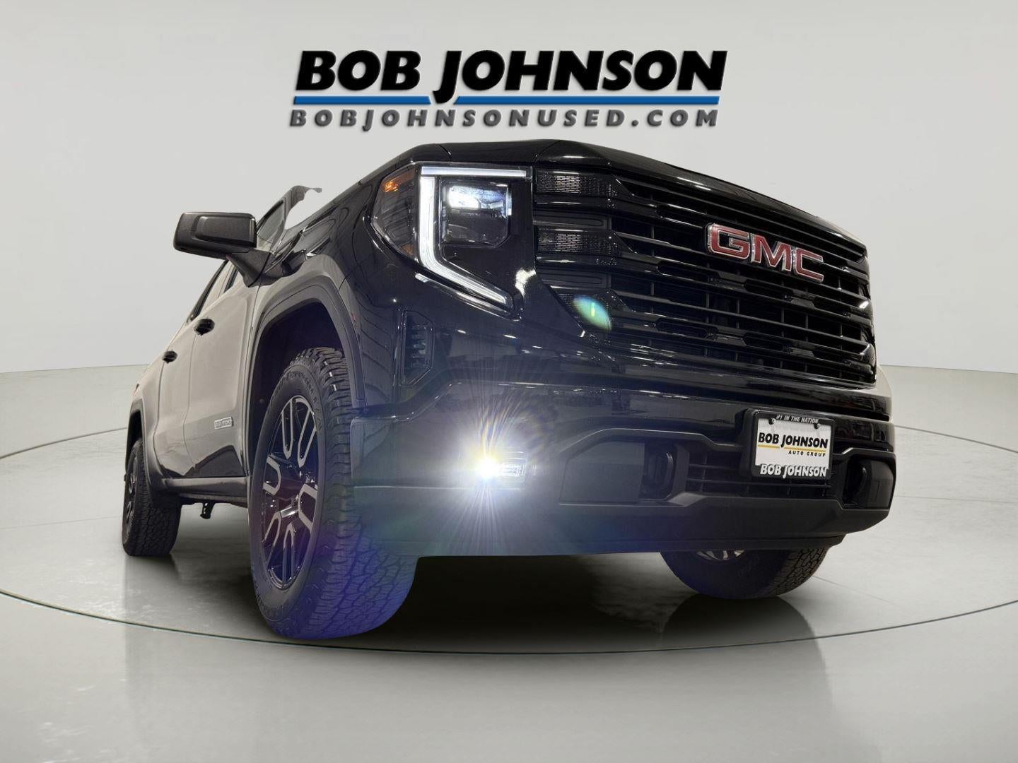 2023 GMC Sierra 1500 4WD Crew Cab Short Box Elevation with 3VL