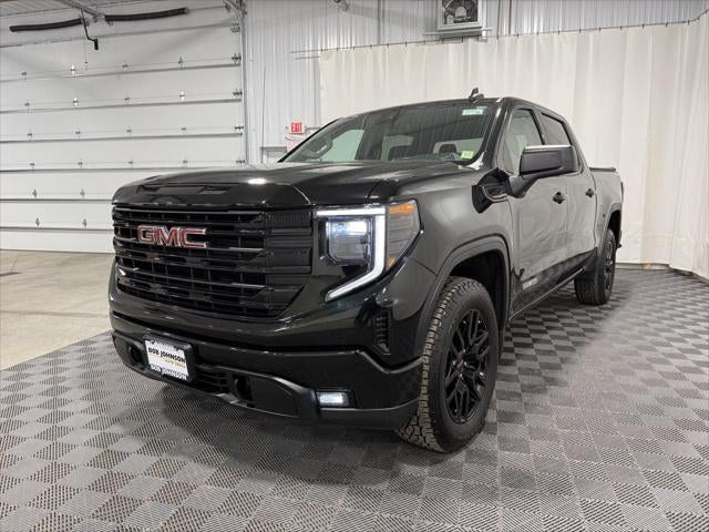 2023 GMC Sierra 1500 4WD Crew Cab Short Box Elevation with 3VL