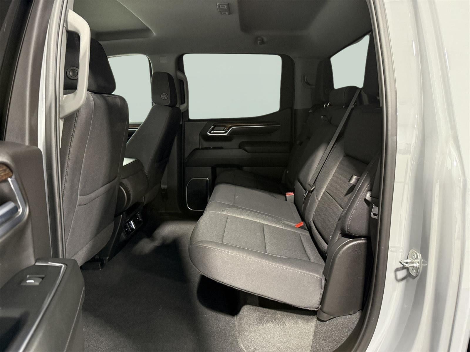 2024 GMC Sierra 1500 4WD Crew Cab Short Box Elevation with 3VL