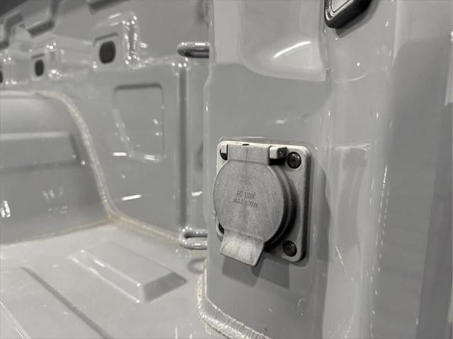 2024 GMC Sierra 1500 4WD Crew Cab Short Box Elevation with 3VL