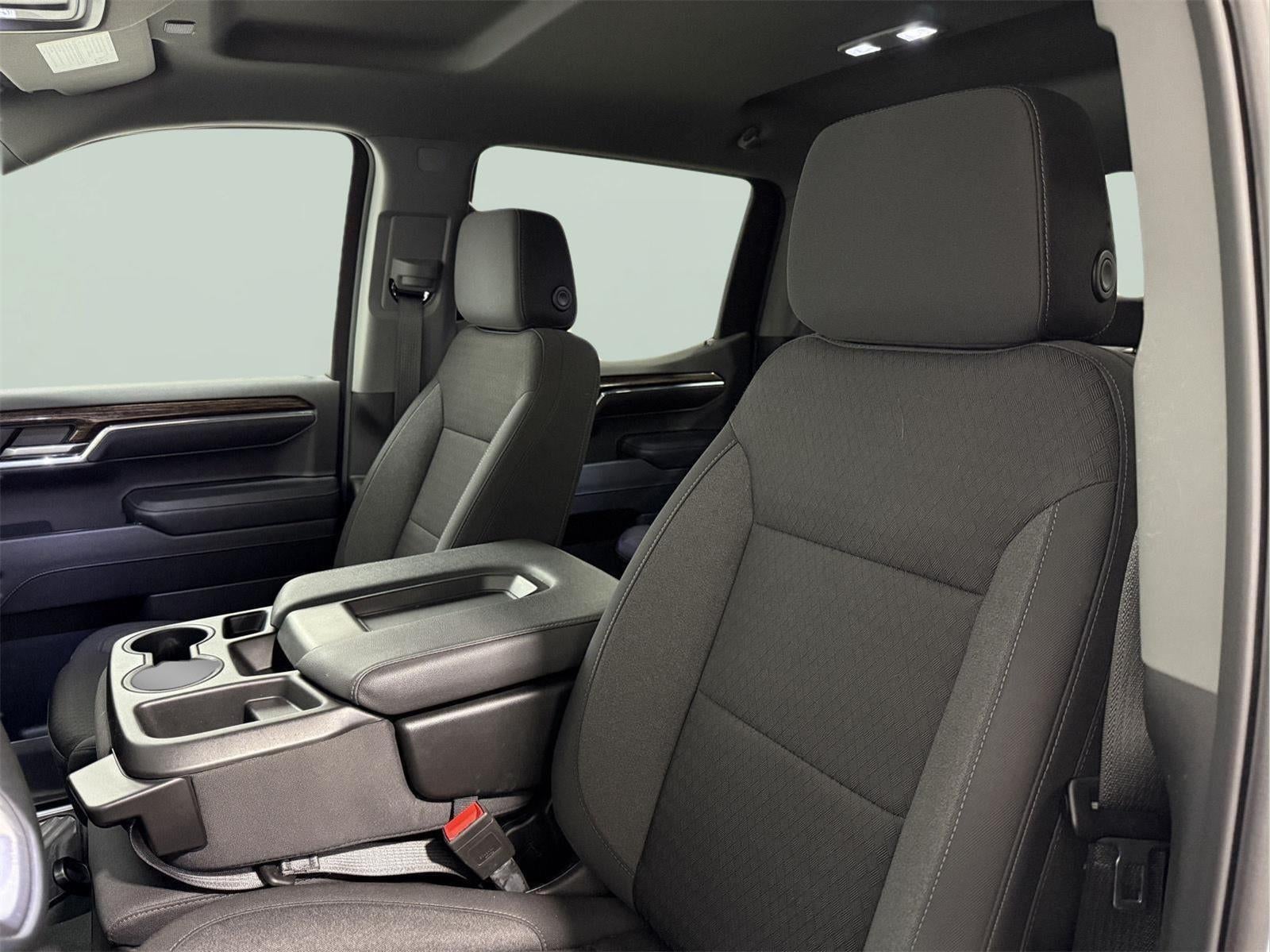 2024 GMC Sierra 1500 4WD Crew Cab Short Box Elevation with 3VL