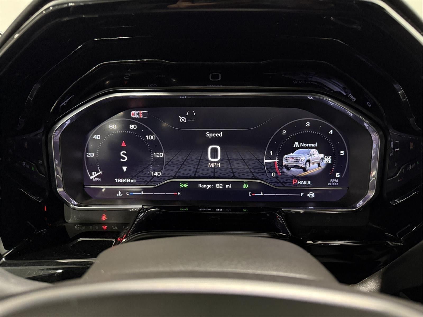 2024 GMC Sierra 1500 4WD Crew Cab Short Box Elevation with 3VL