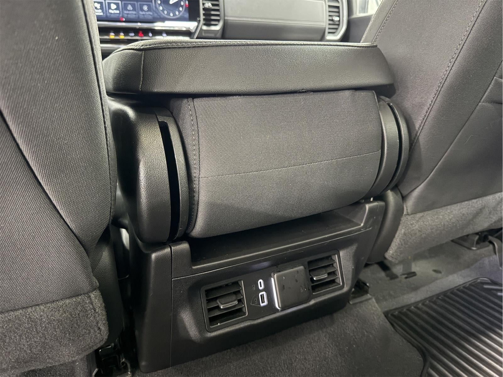 2024 GMC Sierra 1500 4WD Crew Cab Short Box Elevation with 3VL