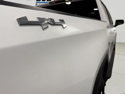 2024 GMC Sierra 1500 4WD Crew Cab Short Box Elevation with 3VL