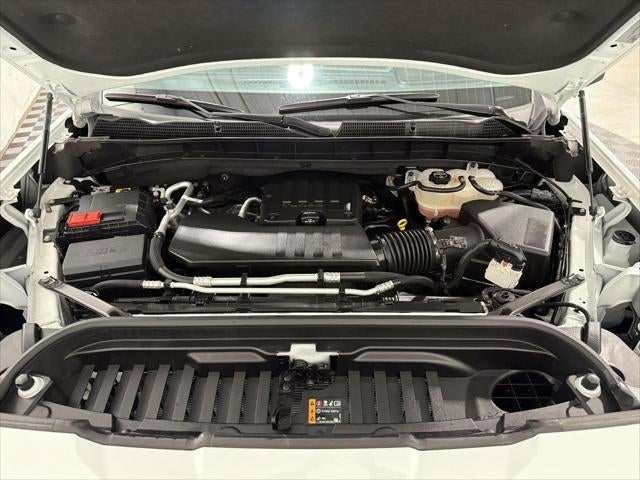 2024 GMC Sierra 1500 4WD Crew Cab Short Box Elevation with 3VL