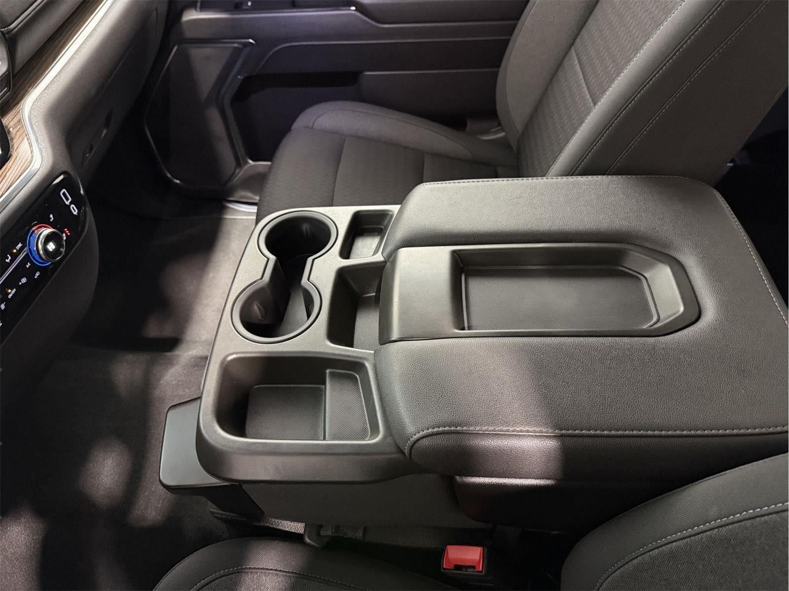 2024 GMC Sierra 1500 4WD Crew Cab Short Box Elevation with 3VL