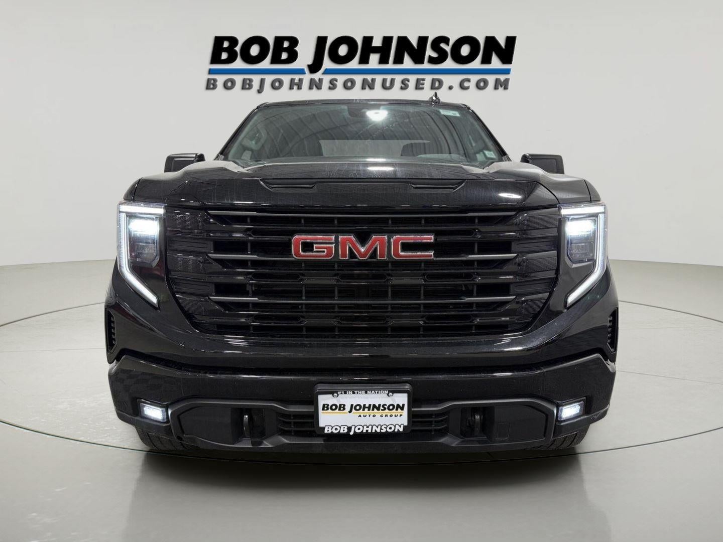 2024 GMC Sierra 1500 4WD Crew Cab Short Box Elevation with 3VL