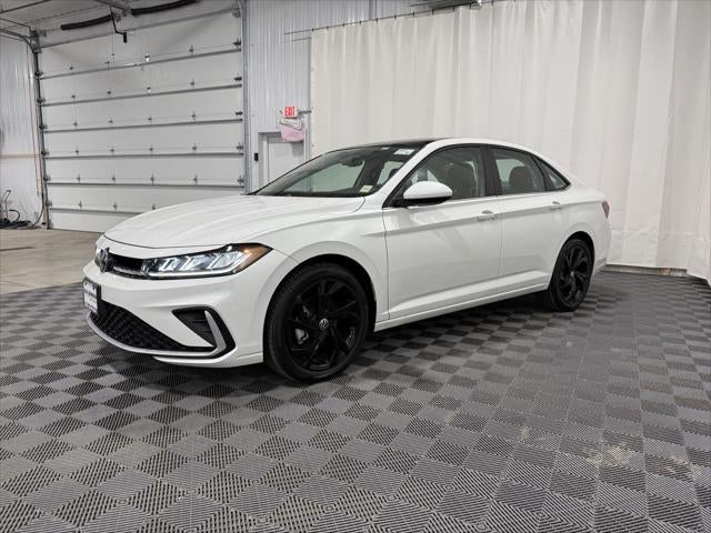 2025 Volkswagen Jetta 1.5T SE
