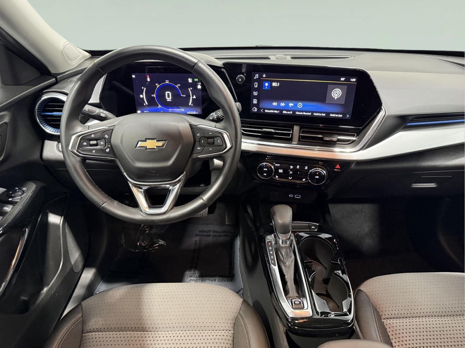 2025 Chevrolet Trax FWD LT