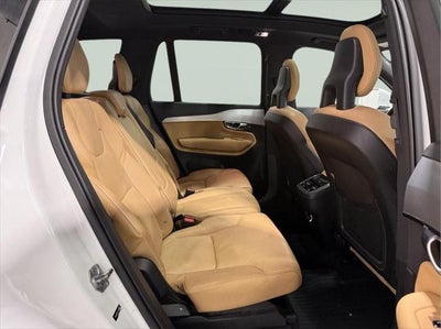 2018 Volvo XC90 T6 Momentum