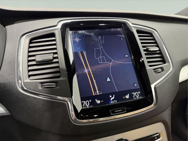 2018 Volvo XC90 T6 Momentum