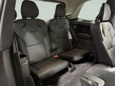 2023 Volvo XC90 B5 Plus