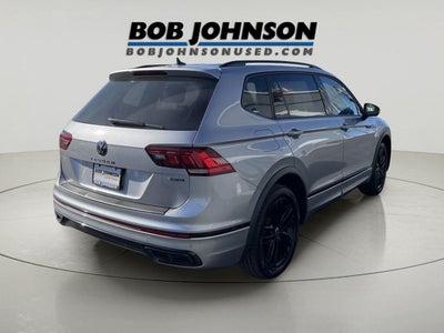 2022 Volkswagen Tiguan SE R-Line Black