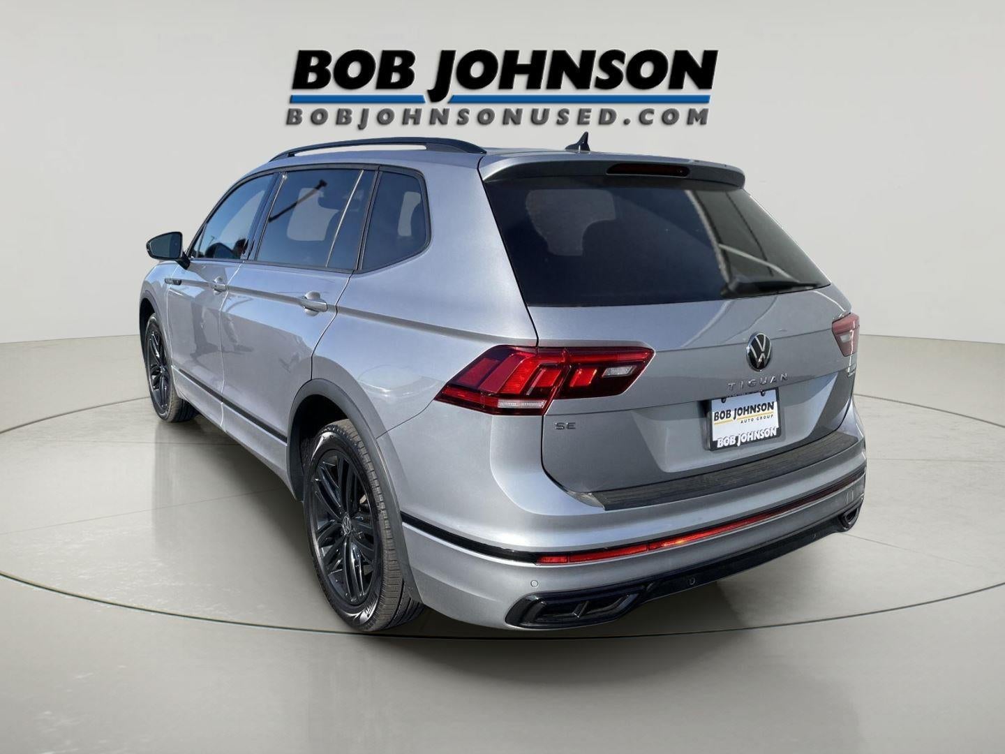 2022 Volkswagen Tiguan SE R-Line Black