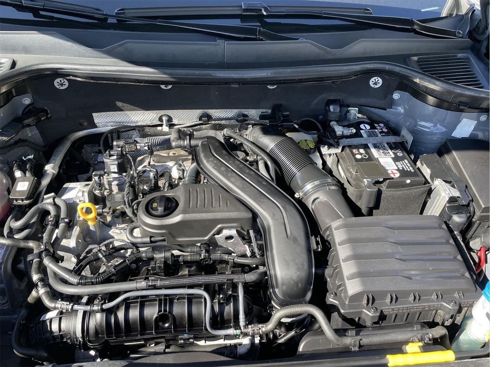 2023 Volkswagen Taos SE