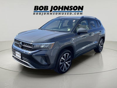 2023 Volkswagen Taos SE