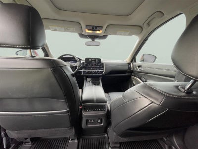 2022 Nissan Pathfinder Platinum