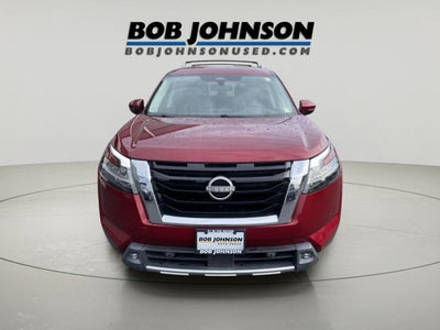 2022 Nissan Pathfinder Platinum