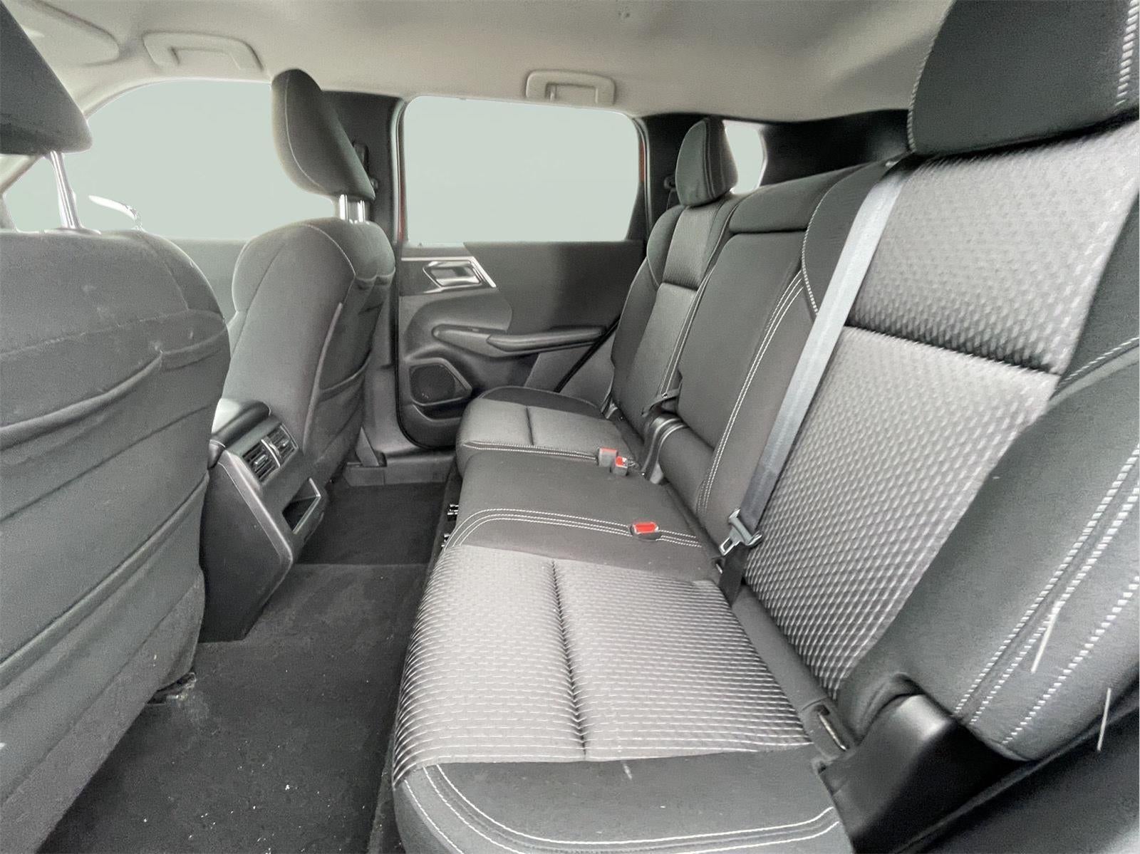 2022 Mitsubishi Outlander ES