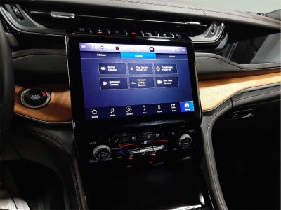 2023 Jeep Grand Cherokee Summit Reserve